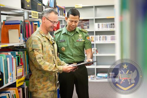 01 First TNI AD Instructor