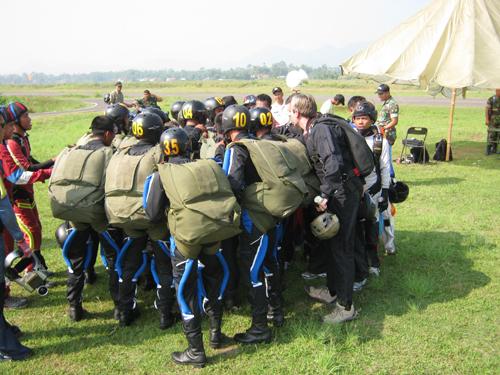 05 Military Free Fall Batujajar