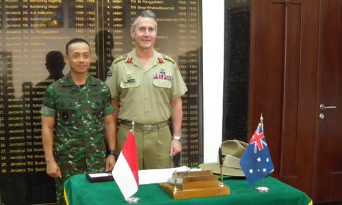 2 Comd Forcomd Visit 2015