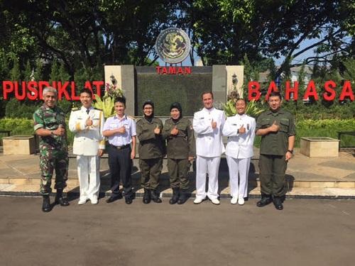01 Midshipmen Graduating from Pusbasa 2016